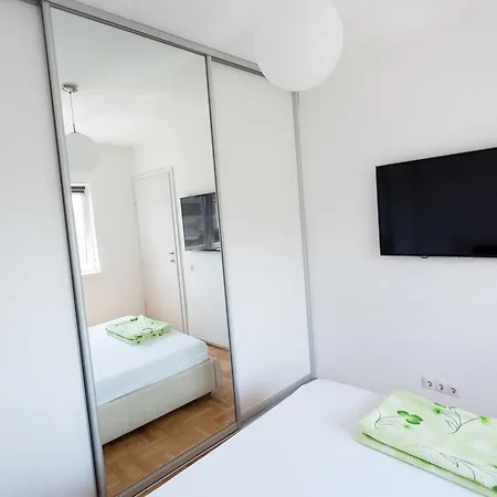 Apartment Pasteur *