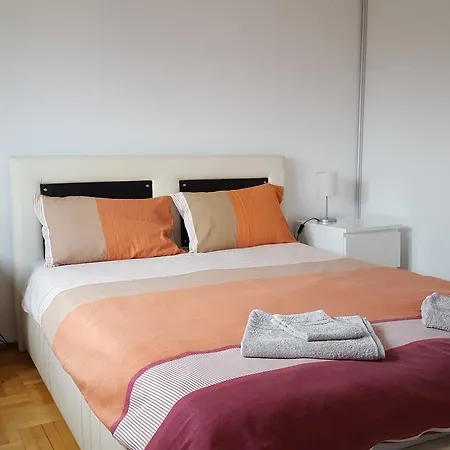 Pasteur Apartment *